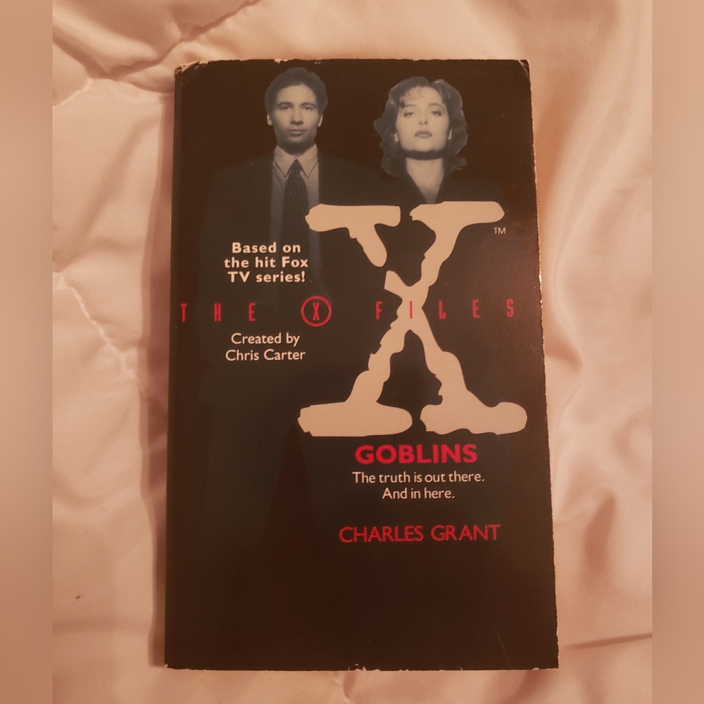 👽 X-Files book 👽